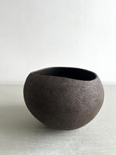 Load image into Gallery viewer, Bowl 3386