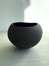 Load image into Gallery viewer, Bowl 3446