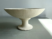 Load image into Gallery viewer, Bowl 4034