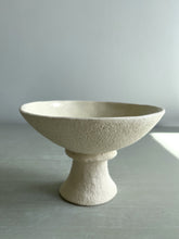 Load image into Gallery viewer, Bowl 4039