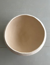 Load image into Gallery viewer, Bowl 7130