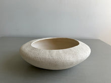 Load image into Gallery viewer, Bowl 7851