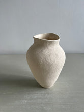 Load image into Gallery viewer, Vessel 3040