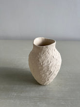 Load image into Gallery viewer, Vessel 3052