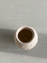 Load image into Gallery viewer, Vessel 3052