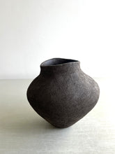 Load image into Gallery viewer, Vessel 7154